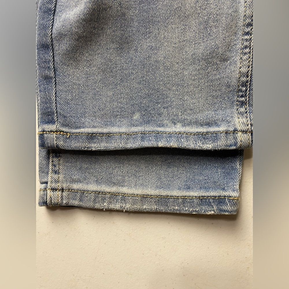 Arizona Highest-Rise Mom Jeans Size 15 - Picture 8 of 9